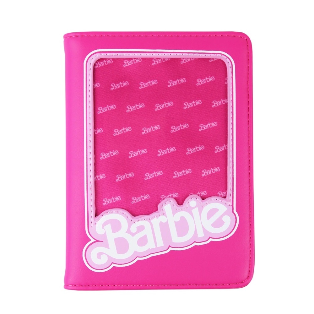 BARBIE | Passport Holder.